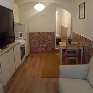 https://downtown-apartment-santa-catarina.hotels-lisbon-portugal.com